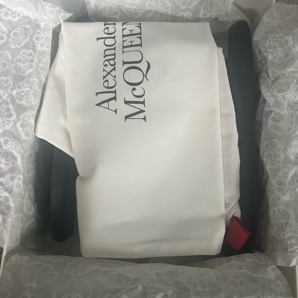 Slides - Picture 4 of 4